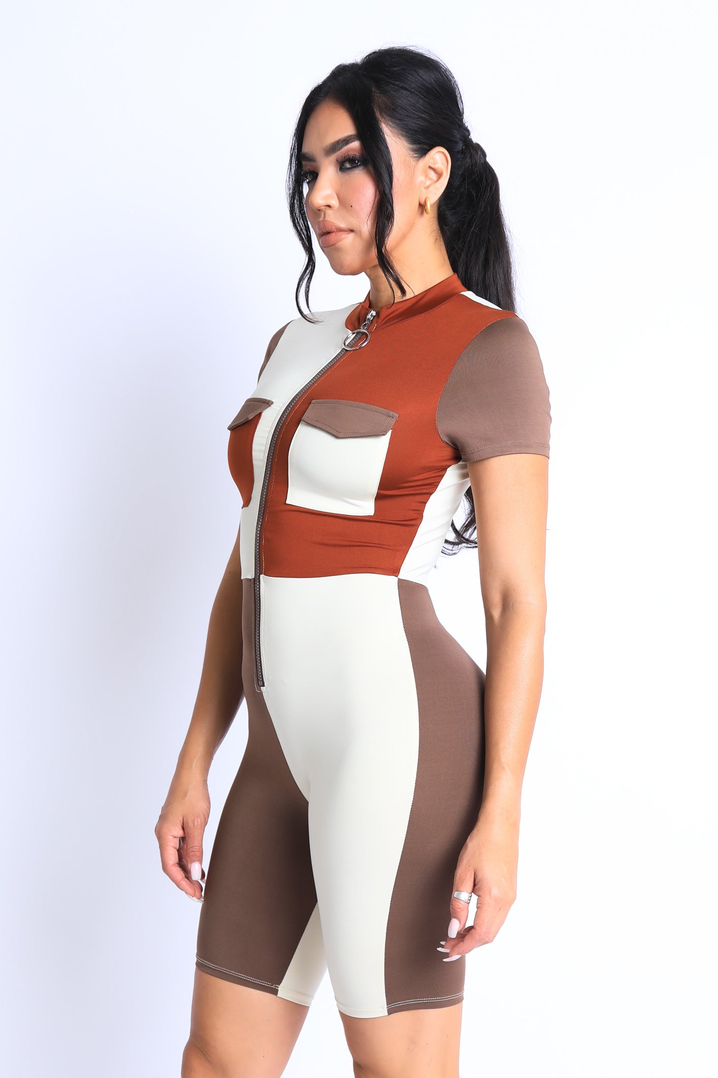 Color Block Pockets Detailed Romper